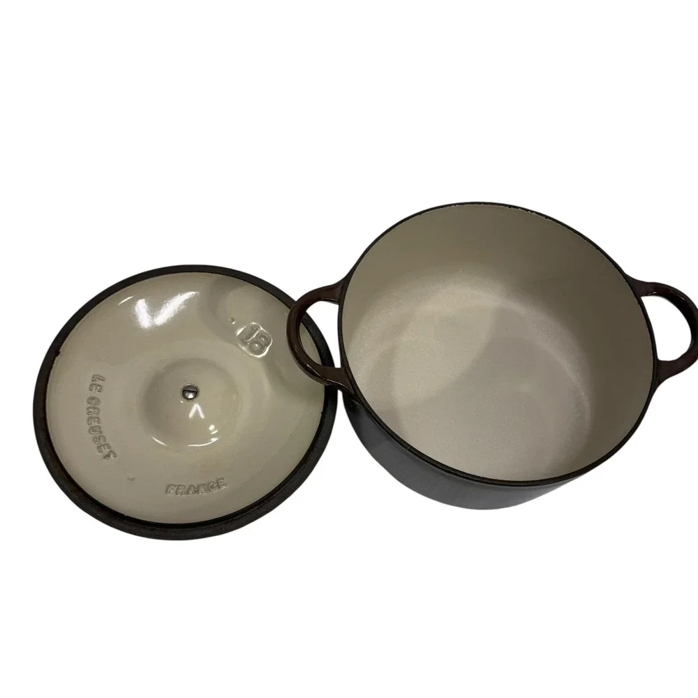Le Creuset measurements diameter